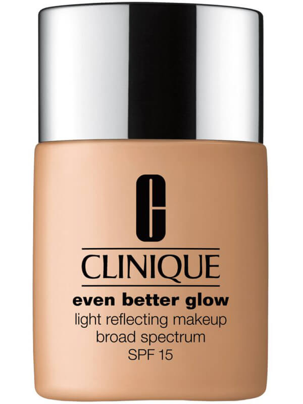 Clinique Even Better Glow™ Light Reflecting Makeup Foundation SPF 15 – Sand 90 CN