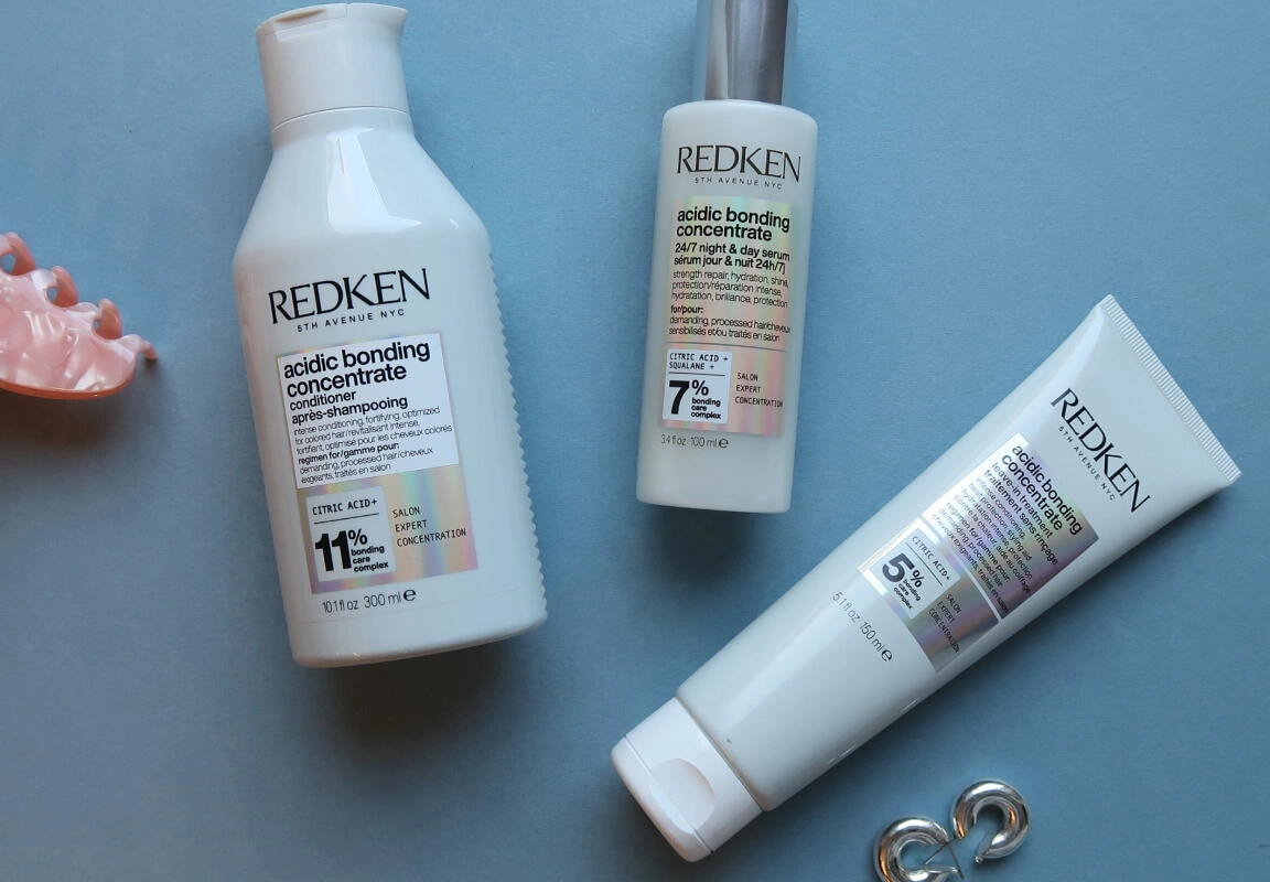 Låt oss guida dig igenom den populära ABC serien från Redken - och den senaste nyheten: 24/7 Serum